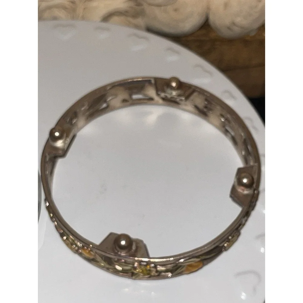Vintage Clear Glass Ashtray With Gold‎ Tone Floral Ornate Footed Stand Holder